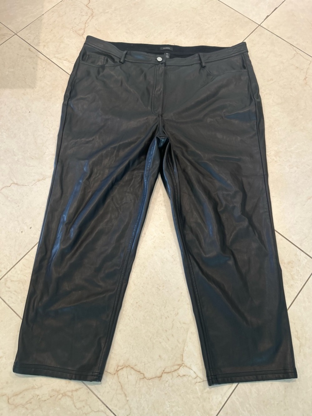 Halogen Nordstrom Faux Leather Straight-Leg Pants Plus Size Women 20W - Picture 4 of 7